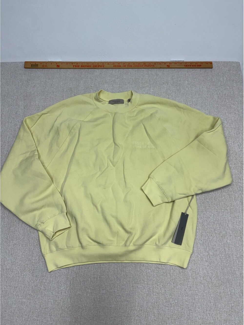 Fear of God Essentials Men's Canary Yellow Crewneck Sweatshirt Size XL
